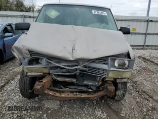 2003 Chevrolet Astro Cargo with VIN 1GCDM19X93B106080, listed as a Copart auction lot 82596524 with 144,865 mi miles and Salvage Title. Bid and sale history available at carsss.com. Image 5.