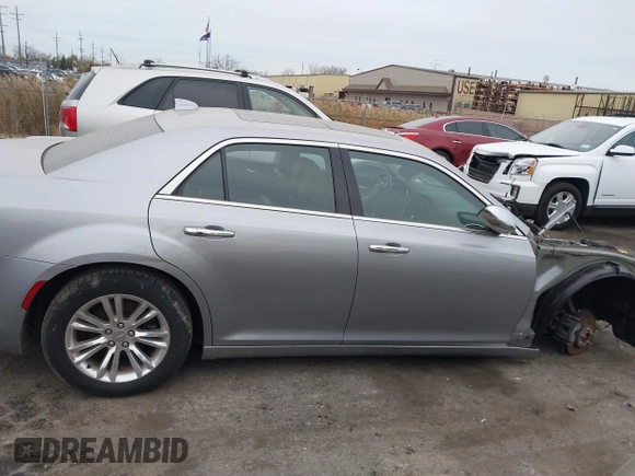 2016 Chrysler 300 with VIN 2C3CCAEGXGH322526, listed as a IAAI auction lot 40857706 with 40,879 mi miles. Bid and sale history available at carsss.com. Image 12.