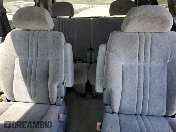 2000 Toyota Sienna LE with VIN 4T3ZF13C6YU296375, listed as a Copart auction lot 63846875 with 279,915 mi miles and Salvage title. Bid and sale history available at DreamBid. Image 10.