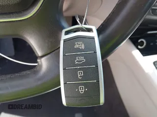 2017 Genesis G80 3.8L z VIN KMHGN4JE7HU168333, wystawiony jako IAAI lot #42267987 z przebiegiem 70 891 mil mil oraz . Historia ofert i sprzedaży dostępna na DreamBid. Obrazek 11.