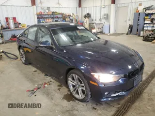 2015 BMW 3 Series 328i xDrive z VIN WBA3B5G5XFNS16548, wystawiony jako Copart lot #54682705 z przebiegiem 137 850 mil mil oraz Czysty tytuł • Clean title. Historia ofert i sprzedaży dostępna na DreamBid. Obrazek 4.