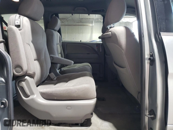 2010 Honda Odyssey EX with VIN 5FNRL3H42AB045192, listed as a Copart auction lot 55817925 with 133,712 mi miles and Salvage Title. Bid and sale history available at DreamBid. Image 11.