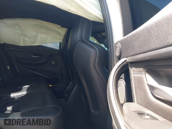 2015 BMW M3 with VIN WBS3C9C55FP806151, listed as a IAAI auction lot 41934925 with 58,071 mi miles and . Bid and sale history available at DreamBid. Image 8.