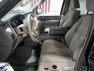 2008 Ford Expedition SSV с VIN 1FMFU15548LA15101, выставлен на аукционе Copart как лот 60563675 с пробегом 54 719 миль миль и Списание • Salvage title. История ставок и продаж доступна на DreamBid. Изображение 7.