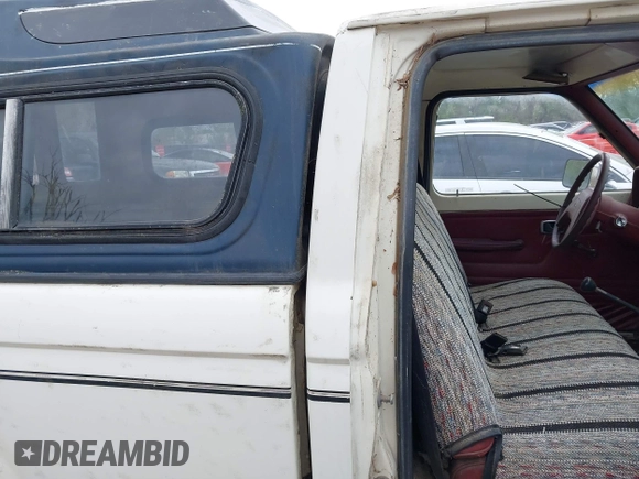 1985 Ford Ranger with VIN 1FTCR10S8FUA23702, listed as a IAAI auction lot 42017521 with 12,320 mi miles and . Bid and sale history available at DreamBid. Image 8.