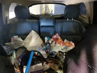 2015 Nissan Pathfinder SV z VIN 5N1AR2MMXFC709279, wystawiony jako Copart lot #59464785 z przebiegiem 92 343 mil mil oraz Szkoda całkowita • Salvage title. Historia ofert i sprzedaży dostępna na DreamBid. Obrazek 10.