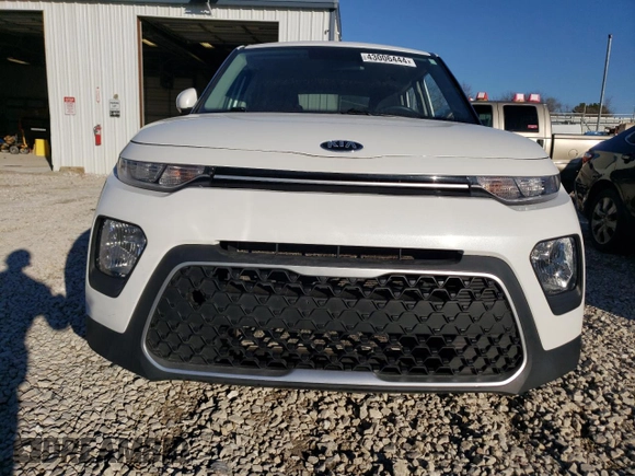 2020 Kia Soul X-Line with VIN KNDJ23AU4L7045777, listed as a Copart auction lot 43006444 with 70,294 mi miles and Salvage Title. Bid and sale history available at carsss.com. Image 5.