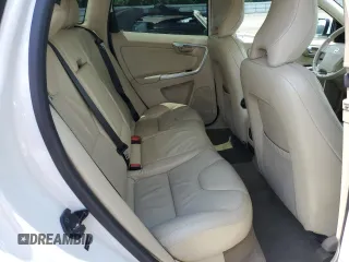 2010 Volvo XC60 3.0T с VIN YV4992DZ9A2026276, выставлен на аукционе Copart как лот 64696085 с пробегом 99 433 миль миль и Списание • Salvage title. История ставок и продаж доступна на DreamBid. Изображение 11.