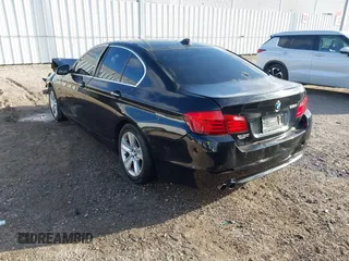 2012 BMW 5 Series 528i with VIN WBAXG5C56CDW92337, listed as a IAAI auction lot 41760655 with 132,272 mi miles. Bid and sale history available at carsss.com. Image 3.