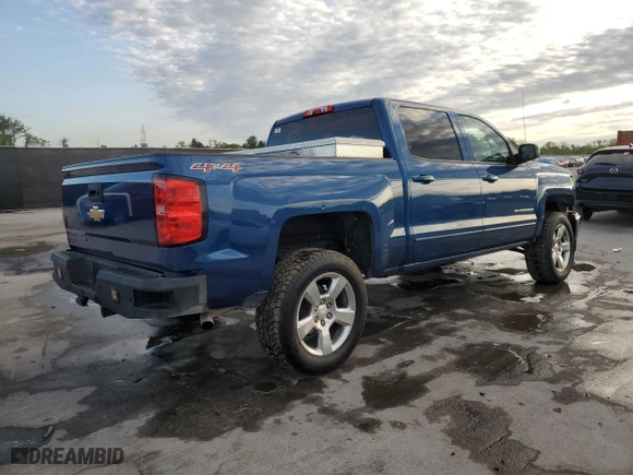 2015 Chevrolet Silverado 1500 LT with VIN 3GCUKRECXFG247114, listed as a Copart auction lot 48987495 with 179,820 mi miles and Salvage Title. Bid and sale history available at carsss.com. Image 3.