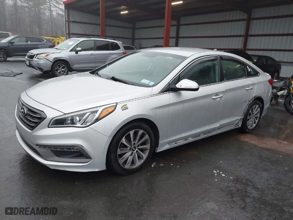 2015 Hyundai Sonata 2.4L Sport with VIN 5NPE34AF3FH067159, listed as a IAAI auction lot 41790336 with 161,028 mi miles. Bid and sale history available at carsss.com. Image 2.