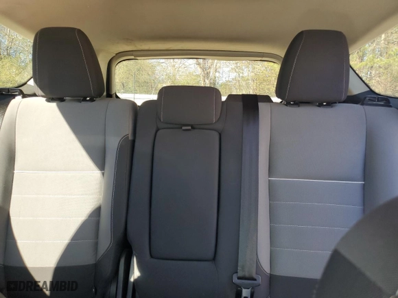 2014 Ford Escape SE with VIN 1FMCU9GX8EUE12607, listed as a Copart auction lot 46829705 with 127,495 mi miles and Clean Title. Bid and sale history available at carsss.com. Image 10.