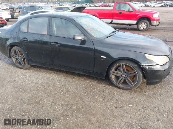 2007 BMW 5 Series 525i with VIN WBANE535X7CW59611, listed as a IAAI auction lot 41850206 with 209,571 mi miles and . Bid and sale history available at carsss.com. Image 1.