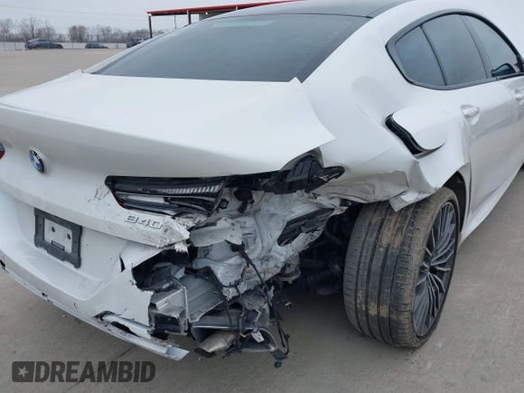 2020 BMW 8 Series 840i with VIN WBAGV2C05LCD81080, listed as a IAAI auction lot 41559935 with 65,027 mi miles. Bid and sale history available at carsss.com. Image 6.