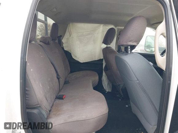 2017 Ram 2500 Tradesman with VIN 3C6UR5HL3HG519898, listed as a IAAI auction lot 41707036 with 176,928 mi miles. Bid and sale history available at carsss.com. Image 8.