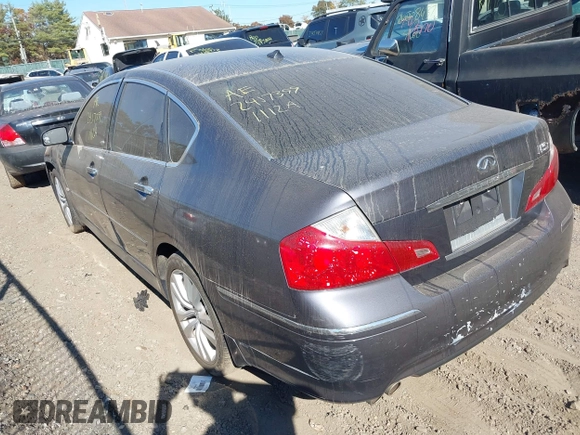 2010 Infiniti M with VIN JN1CY0AR2AM961831, listed as a IAAI auction lot 40662929 with Not Provided miles. Bid and sale history available at carsss.com. Image 3.