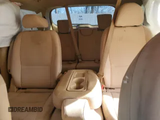2016 Kia Sedona LX with VIN KNDMB5C12G6088151, listed as a Copart auction lot 89132135 with 139,590 mi miles and Salvage Title. Bid and sale history available at DreamBid. Image 10.