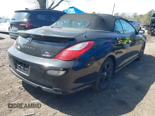 2007 Toyota Solara SE z VIN 4T1FA38PX7U121045, wystawiony jako IAAI lot #41918694 z przebiegiem 156 818 mil mil oraz . Historia ofert i sprzedaży dostępna na DreamBid. Obrazek 4.