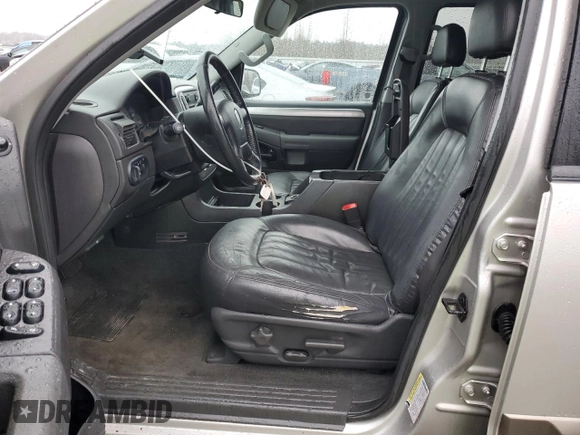 2004 Mercury Mountaineer Convenience z VIN 4M2ZU86K74UJ24696, wystawiony jako Copart lot #87278104 z przebiegiem 138 412 mil mil oraz Czysty tytuł • Clean title. Historia ofert i sprzedaży dostępna na DreamBid. Obrazek 7.