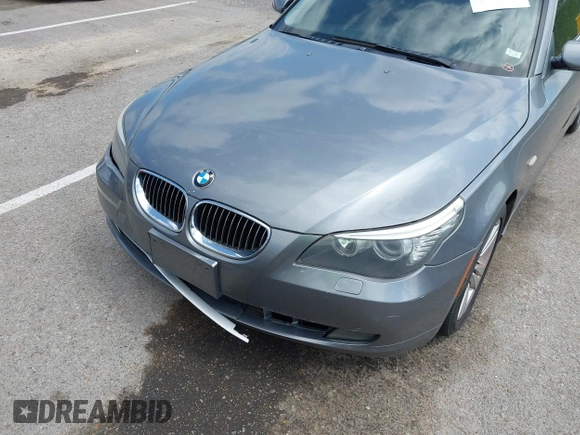 2010 BMW 5 Series 528i with VIN WBANU5C52AC129062, listed as a IAAI auction lot 42087362 with 200,403 mi miles and . Bid and sale history available at carsss.com. Image 6.