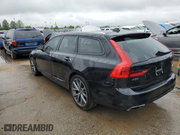 2020 Volvo V90 with VIN YV1A22VL5L1128028, listed as a Copart auction lot 53423874 with 47,745 mi miles and Salvage title. Bid and sale history available at DreamBid. Image 2.