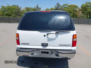 2003 Chevrolet Tahoe LS with VIN 1GNEC13V73R265144, listed as a IAAI auction lot 42464386 with 238,249 mi miles and . Bid and sale history available at DreamBid. Image 16.