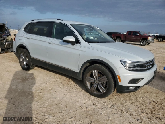 2018 Volkswagen Tiguan SEL Premium with VIN 3VV5B7AX6JM156841, listed as a Copart auction lot 88138225 with 93,460 mi miles and Salvage Title. Bid and sale history available at carsss.com. Image 4.