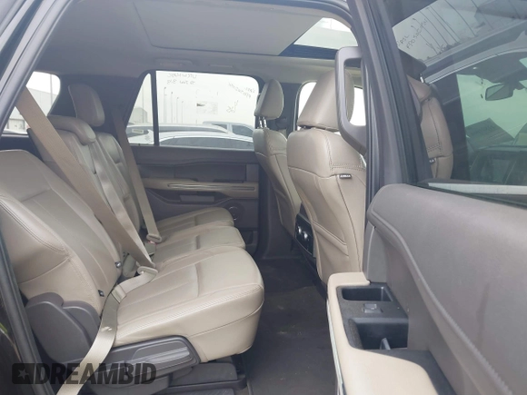2021 Ford Expedition Max XLT with VIN 1FMJK1JT0MEA18953, listed as a IAAI auction lot 41801066 with 89,986 mi miles and . Bid and sale history available at DreamBid. Image 8.