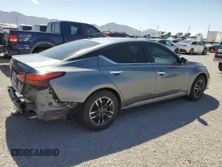 2020 Nissan Altima S with VIN 1N4BL4BVXLC173050, listed as a Copart auction lot 55618255 with 61,390 mi miles and Salvage title. Bid and sale history available at DreamBid. Image 3.