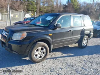 2007 Honda Pilot LX with VIN 5FNYF18177B017068, listed as a IAAI auction lot 41844268 with 164,145 mi miles. Bid and sale history available at carsss.com. Image 19.
