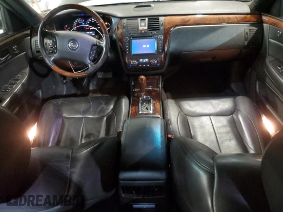 2007 Cadillac DTS Performance with VIN 1G6KD57957U156605, listed as a Copart auction lot 44777565 with 359,071 mi miles and Salvage Title. Bid and sale history available at DreamBid. Image 8.