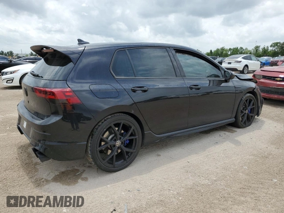 2024 Volkswagen Golf z VIN WVWEB7CD8RW143747, wystawiony jako Copart lot #55399845 z przebiegiem 7 764 mil mil oraz Szkoda całkowita • Salvage title. Historia ofert i sprzedaży dostępna na DreamBid. Obrazek 3.
