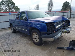 2003 Chevrolet Silverado 1500 with VIN 2GCEC19T731186984, listed as a IAAI auction lot 41521313 with 288,433 mi miles. Bid and sale history available at carsss.com. Image 1.