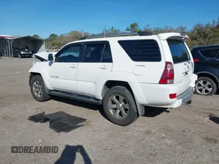 2004 Toyota 4Runner SR5 with VIN JTEBU14R840046611, listed as a IAAI auction lot 41630252 with 262,946 mi miles and . Bid and sale history available at DreamBid. Image 3.