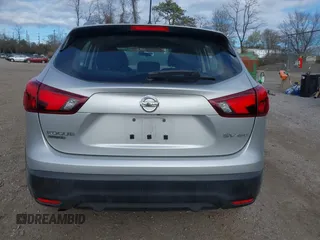 2017 Nissan Rogue SL z VIN JN1BJ1CR7HW141374, wystawiony jako IAAI lot #42017382 z przebiegiem 197 956 mil mil oraz . Historia ofert i sprzedaży dostępna na DreamBid. Obrazek 16.