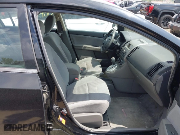 2008 Nissan Sentra 2.0 with VIN 3N1AB61EX8L746288, listed as a IAAI auction lot 42675760 with 112,897 mi miles and . Bid and sale history available at DreamBid. Image 5.