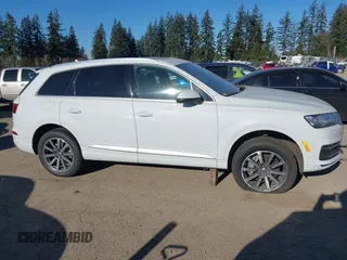 2019 Audi Q7 Premium Plus z VIN WA1LAAF78KD006428, wystawiony jako IAAI lot #41432030 z przebiegiem 63 380 mil mil oraz . Historia ofert i sprzedaży dostępna na DreamBid. Obrazek 13.
