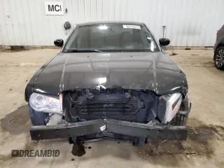 2006 Chrysler 300 C SRT8 with VIN 2C3LA73WX6H106631, listed as a Copart auction lot 50715715 with 104,990 mi miles and Clean Title. Bid and sale history available at carsss.com. Image 5.