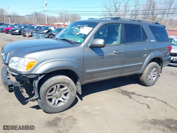 2006 Toyota Sequoia Limited with VIN 5TDBT48A76S261359, listed as a IAAI auction lot 41897236 with 263,938 mi miles. Bid and sale history available at carsss.com. Image 18.