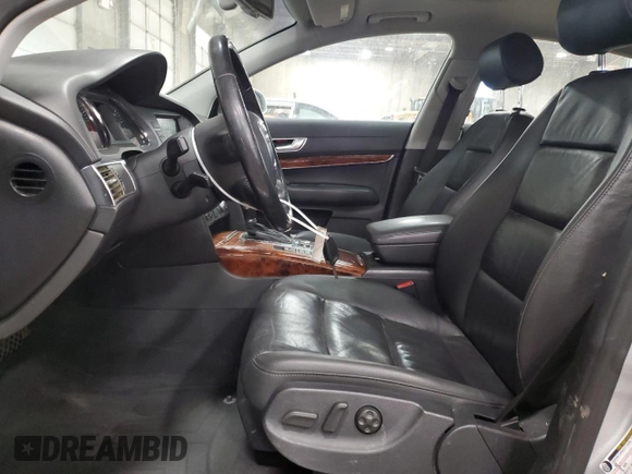 2006 Audi A6 3.2L z VIN WAUDH74FX6N100648, wystawiony jako Copart lot #47677305 z przebiegiem 188 284 mil mil oraz Czysty tytuł • Clean title. Historia ofert i sprzedaży dostępna na DreamBid. Obrazek 7.