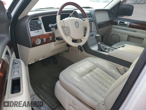 2004 Lincoln Navigator Luxury with VIN 5LMFU27R54LJ27497, listed as a Copart auction lot 75428574 with 0 mi miles and Non Repairable. Bid and sale history available at carsss.com. Image 8.
