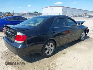 2005 Toyota Camry LE with VIN 4T1BF30K35U094350, listed as a IAAI auction lot 41895832 with 217,472 mi miles and . Bid and sale history available at DreamBid. Image 4.