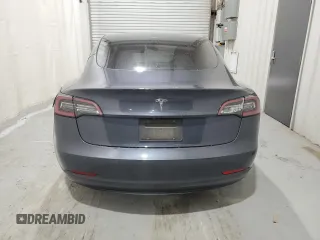 2022 Tesla Model 3 with VIN 5YJ3E1EA7NF289487, listed as a Copart auction lot 55527845 with 151,403 mi miles and Clean Title. Bid and sale history available at DreamBid. Image 6.