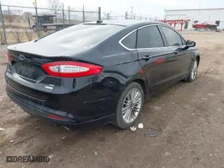 2016 Ford Fusion SE with VIN 3FA6P0HD2GR336200, listed as a IAAI auction lot 41823825 with 182,606 mi miles. Bid and sale history available at carsss.com. Image 4.