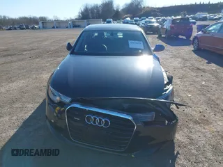 2014 Audi A6 Premium Plus z VIN WAUFGAFC5EN133941, wystawiony jako IAAI lot #41835479 z przebiegiem 68 911 mil mil oraz . Historia ofert i sprzedaży dostępna na DreamBid. Obrazek 12.