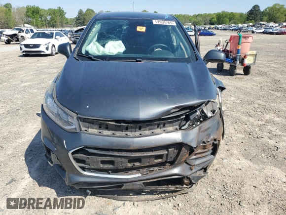 2019 Chevrolet Trax LS with VIN 3GNCJKSB1KL169509, listed as a Copart auction lot 52601765 with 99,114 mi miles and Salvage Title. Bid and sale history available at carsss.com. Image 5.