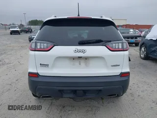 2019 Jeep Cherokee Latitude Plus with VIN 1C4PJLLN5KD171875, listed as a IAAI auction lot 41522475 with 82,161 mi miles. Bid and sale history available at carsss.com. Image 15.