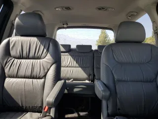 2007 Honda Odyssey EX-L with VIN 5FNRL38727B107578, listed as a Copart auction lot 54243105 with 181,524 mi miles and Salvage Title. Bid and sale history available at carsss.com. Image 10.