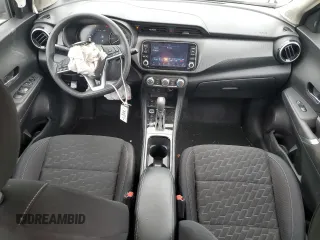 2023 Nissan Kicks SV z VIN 3N1CP5CV1PL534878, wystawiony jako Copart lot #58757175 z przebiegiem 23 351 mil mil oraz Szkoda całkowita • Salvage title. Historia ofert i sprzedaży dostępna na DreamBid. Obrazek 8.