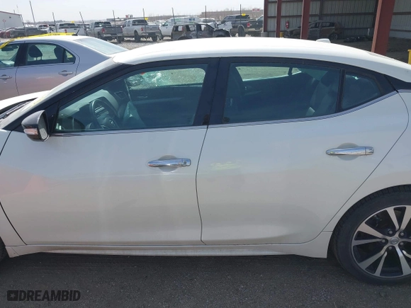 2018 Nissan Maxima SL with VIN 1N4AA6AP6JC366308, listed as a IAAI auction lot 41823787 with 94,020 mi miles. Bid and sale history available at carsss.com. Image 14.